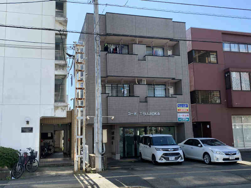 コーポ辻岡