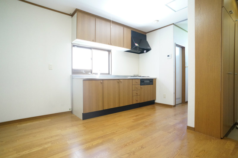 オレンジコート101号室